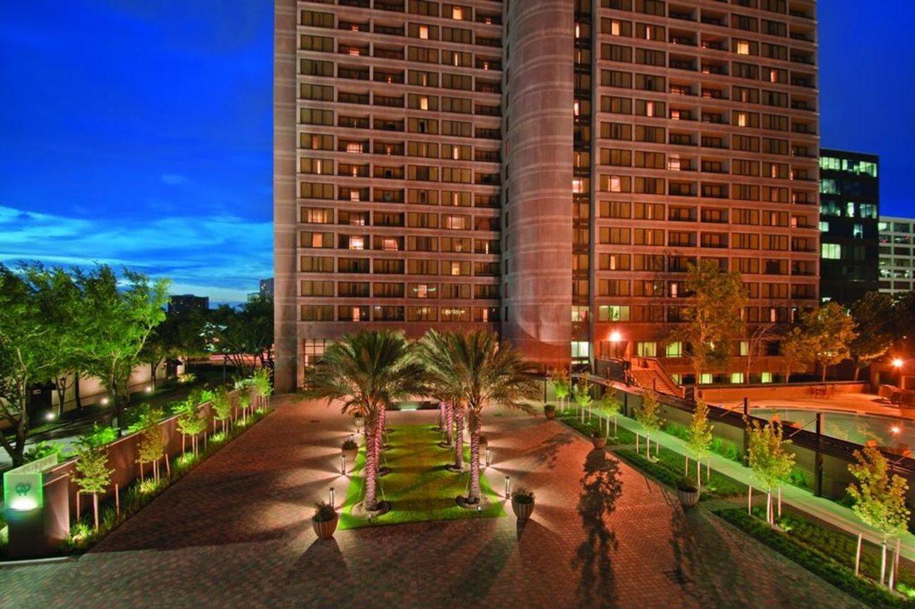 Doubletree By Hilton Hotel & Suites Houston By The Galleria Exterior foto
