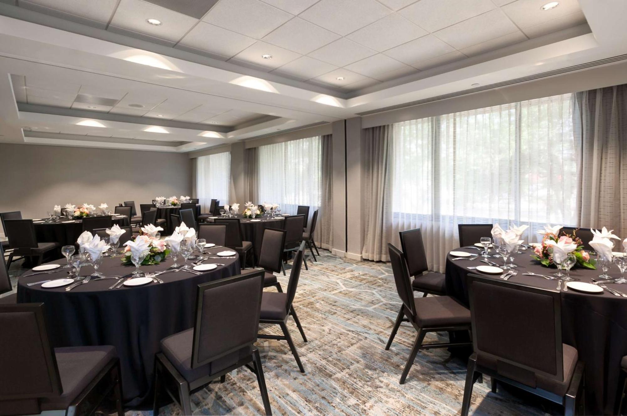 Doubletree By Hilton Hotel & Suites Houston By The Galleria Exterior foto